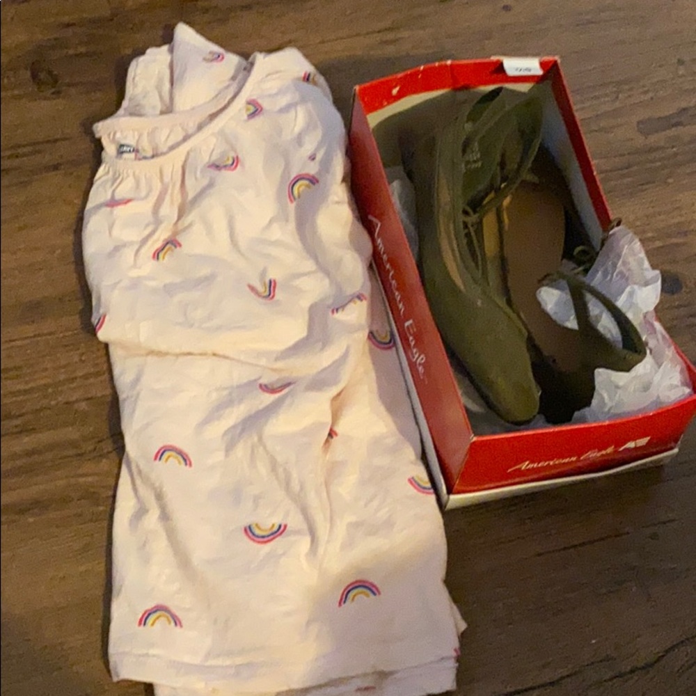 Shirt and shoes size 5/12 and shirt 14
